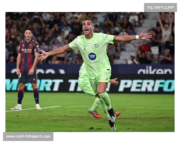 亚马尔与拉菲尼亚右路配合渐入佳境，成巴萨进攻利器